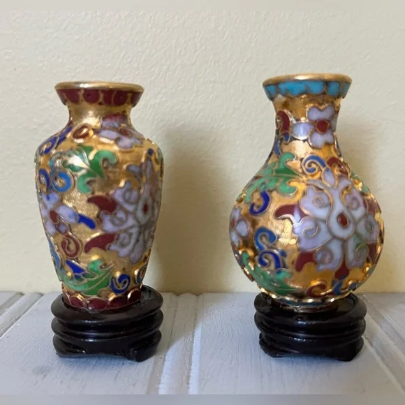Vintage Miniature Cloisonne Style Gold Tone‎ Background Floral Vases With Bases - Picture 2 of 9
